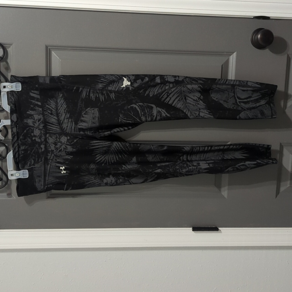 Under Armour Project Rock Crop Leggings size L